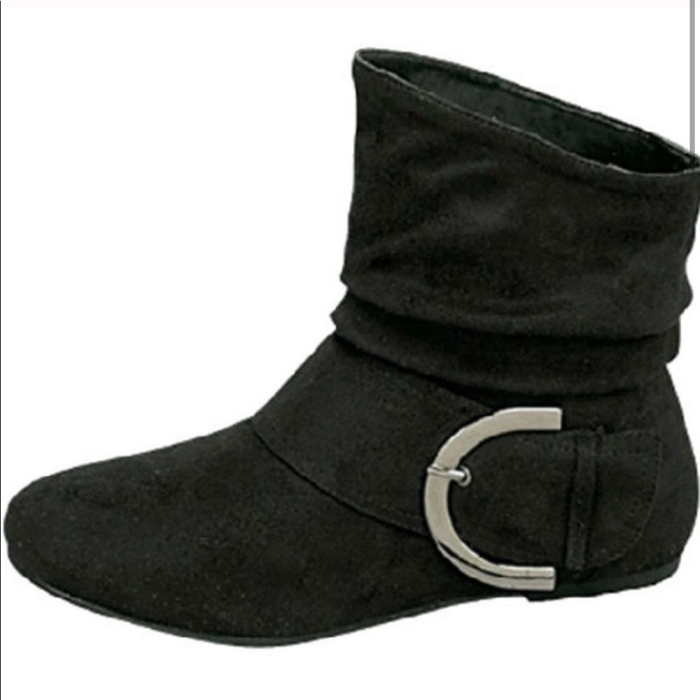 Top Moda Lrge Buckle Slouch Flat Heel Ankle Bootie